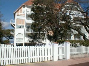 Jolie T2 à Arcachon - Parking, WiFi, Proche Plage - FR-1-374-3