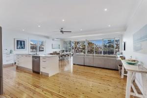 Luxury on Dutchmans Beach