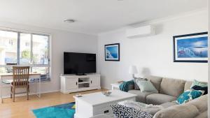 Sandcastles No 1- Stroll to Birubi and Tomaree Coastal Walk