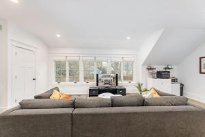 Modern Tudor Style Carriage House - Patio & grill