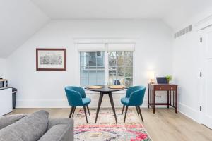 Modern Tudor Style Carriage House - Patio & grill