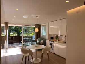 PARIS Suit I & PARIS SUITE II