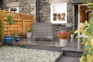 Dormouse Cottage with Log Burner & Parking by LetMeStay