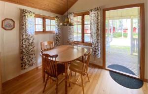 1 Bedroom Nice Home In Jälluntofta