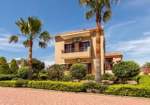 Gold Crest Home in Drapanias beach, Nopigia - Drapaniás