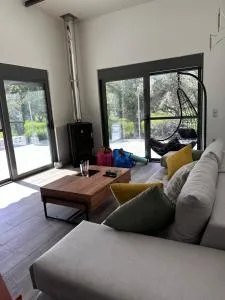 Elaiocampus luxury house - Neokhórion