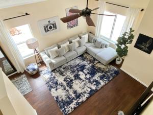 Reno Gem 3 and a half Miles to DT, 40 Miles to Tahoe