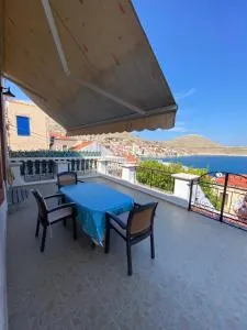 Traditional Villa Christos In Chalki - Khoríon