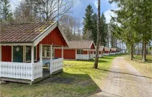 Amazing Home In Jälluntofta With Wifi - Långaryd