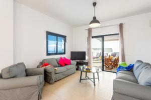 Villa Ladera Sol by Villa Plus