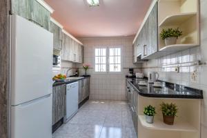 Villa Volcan by Villa Plus