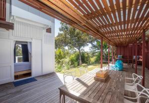 Mooloomba 117 + 1 min to Cylinder Beach