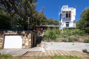 Mooloomba 117 + 1 min to Cylinder Beach