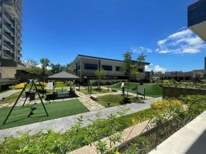 Verdon Parc Condominium 1417