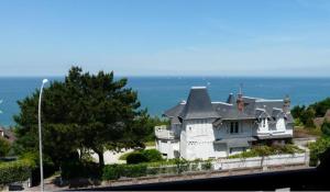 le SPA de Lily - 3hvězdičkové hotely ve městě Bénerville-sur-Mer