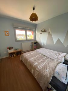 Villas Maison cosy proche parade et 24h- 7 pers - garage- jardin-wifi- Vue cathedrale : photos des chambres