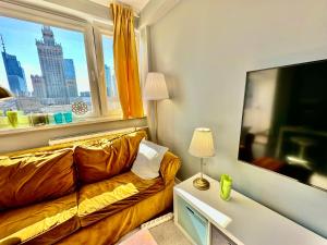 GOLD 2 King Size Bed, metro x2 free WiFi, 50TV Netflix, HBO, AppleTV+