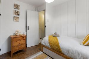 Pips Cottage by Staytor Accommodation