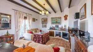 Villa la Era Alhaurín el Grande by Ruralidays