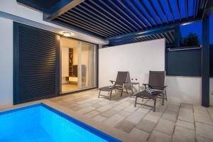 ChillZone - 20m to the sea, heated pool