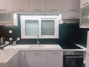 Hector Villa Airport by Airstay