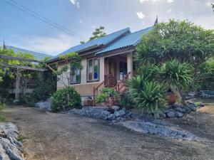 Hello Sichang Bungalow