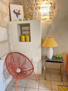 "La maison jaune" Arles centre terrasse