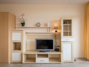 Apartment Sonnenschein - B807 by Interhome