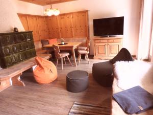 Holiday Home Haus Sigfried by Interhome