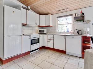 Holiday Home Marret - 30km from the sea in Western Jutland by Interhome