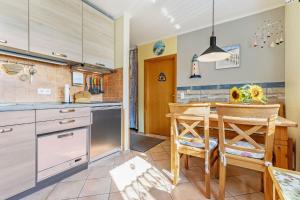 Ort Lemkenhafen "Seeblick"