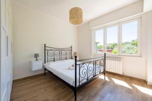 JOIVY Lele Apartment with Swimming Pool