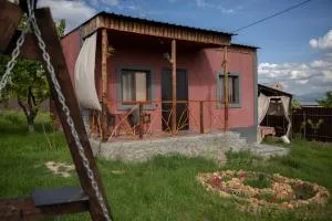 Noravank L-and-L - Yeghegis