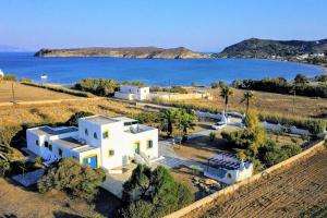 Paros Molos beachfront appartment - Ubytování bez kategorie ve městě Kampos