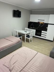 Cheap studios , 10 meters from beach
