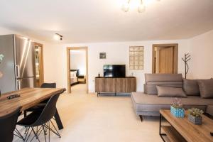 Marianthi Beach House "by Checkin"