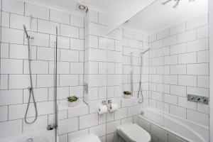 Flat in the heart of Shoreditch High Street!