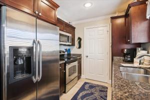 Dawn 236-Turtle Romance