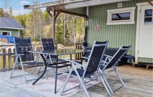 Cozy Home In Långtjärn With Kitchen
