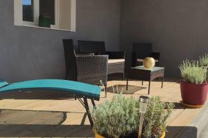 Appartements Appartement 3 pieces avec terrasse au soleil : photos des chambres