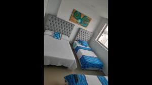 2 Bedroom Beachfront Apartment 2P1-Al4 With Pool And WIFI