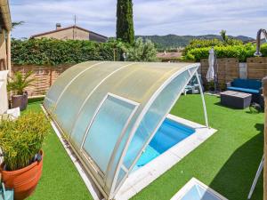 Maisons de vacances Charming villa with private pool, terrace and fenced garden in Drome Provencale : photos des chambres