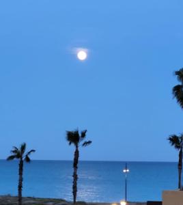 Apartamento 50m de la playa- Wifi-Aire acondicionado