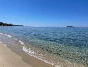 Stunning beachfront villa for rent