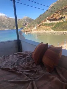 LITHOS Porto Kagio - 瓦夏