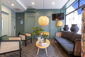 Hotels Hotel De Paris : photos des chambres