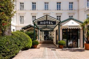 Hotels Excelsior : photos des chambres