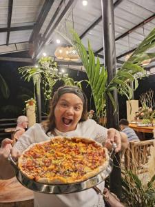 Klub Safari Inn & Lounge