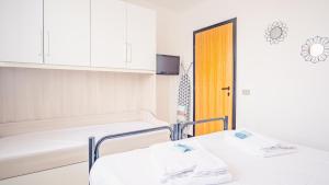 Ginevra Apartment - Italian Homing