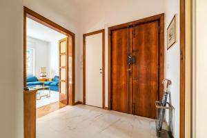 GuestHost - Sapienza & Villa Borghese Comfy Apartment